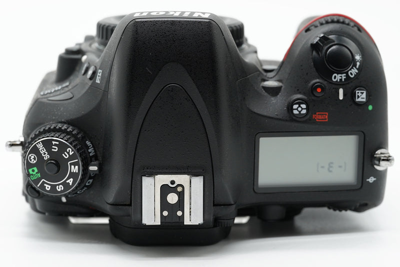 BRUGT NIKON D600 HUS